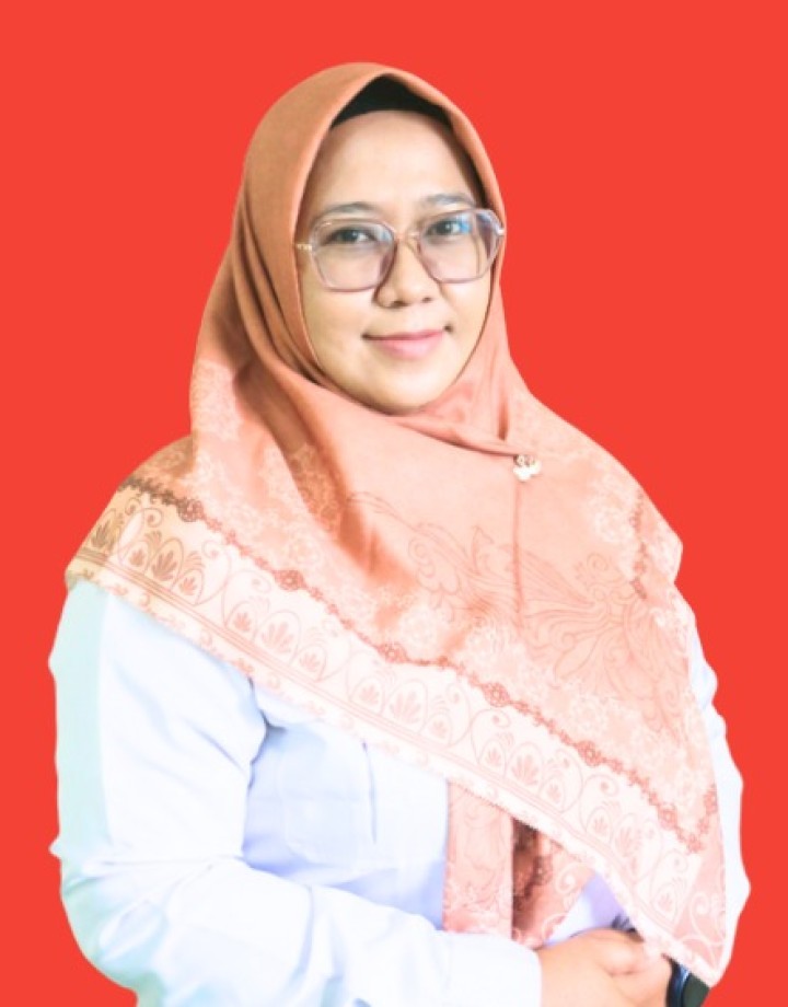 Dwi Listiyani, A.Md.Kep.,SKM