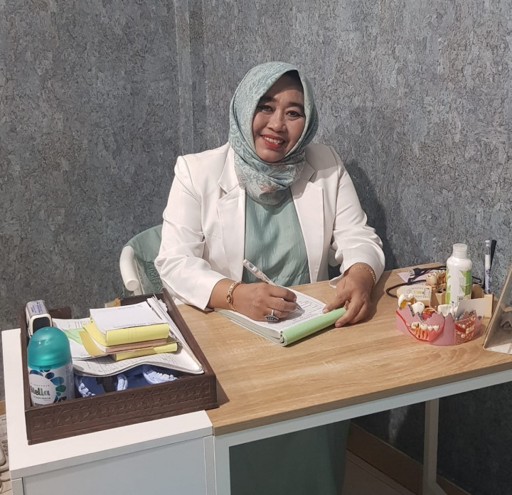 drg. Aprillia Lailati, M.M
