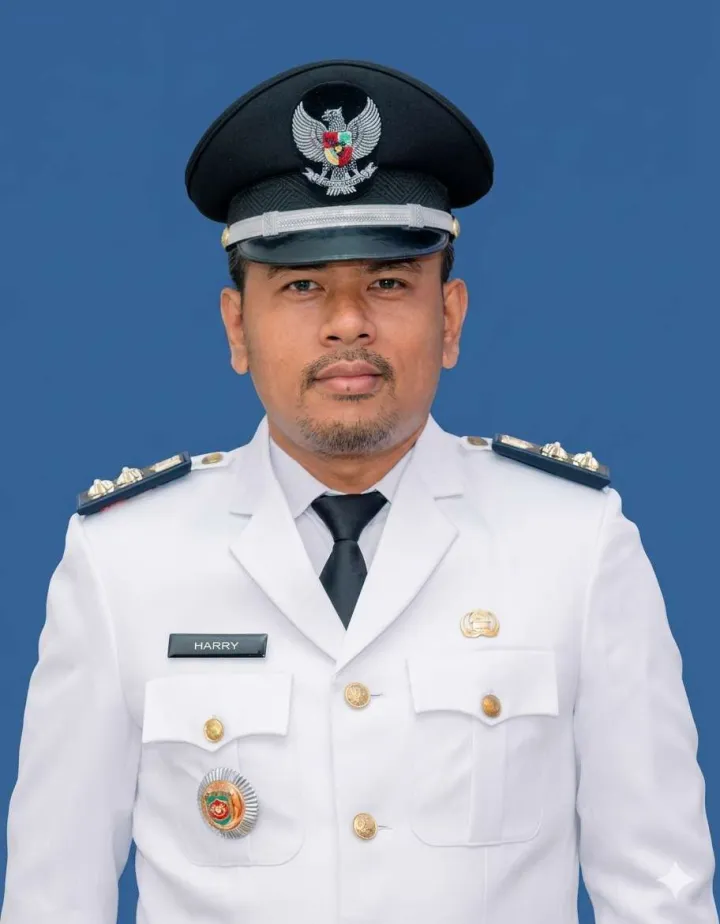 HARRY SANTOSO ABIDIN,S.SOS, M.SI