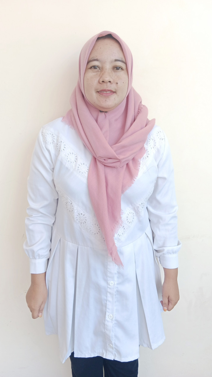 Dwi Hudiarti Putri Amd. Kl