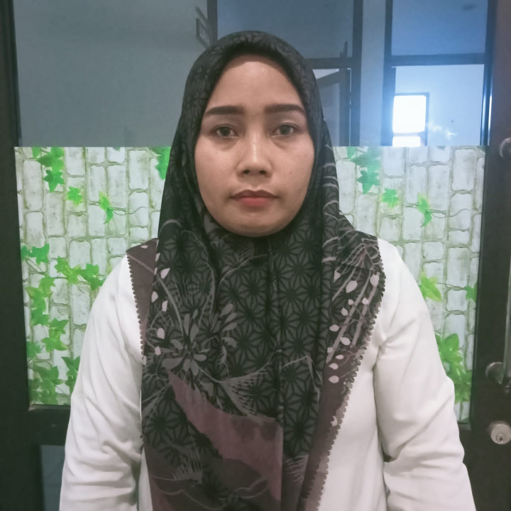 LINA WARDAH