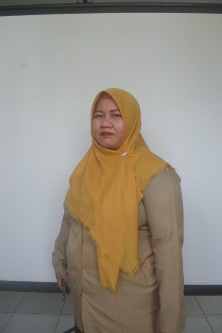 dr. Noor Bayti
