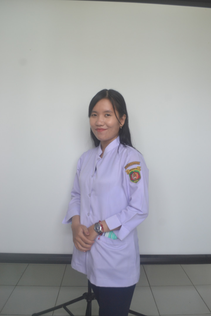 Kristina Merry Ratnasari, Amd. Kep