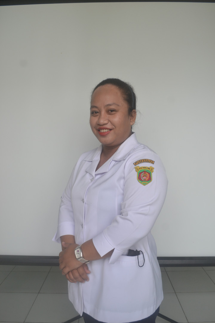 Yuliabert Tampubolon, Amd. Keb