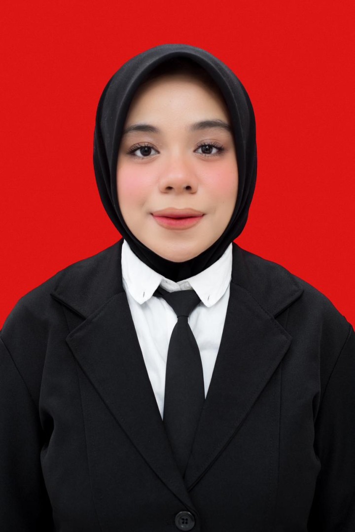 Alifah khairunnisa, SKM