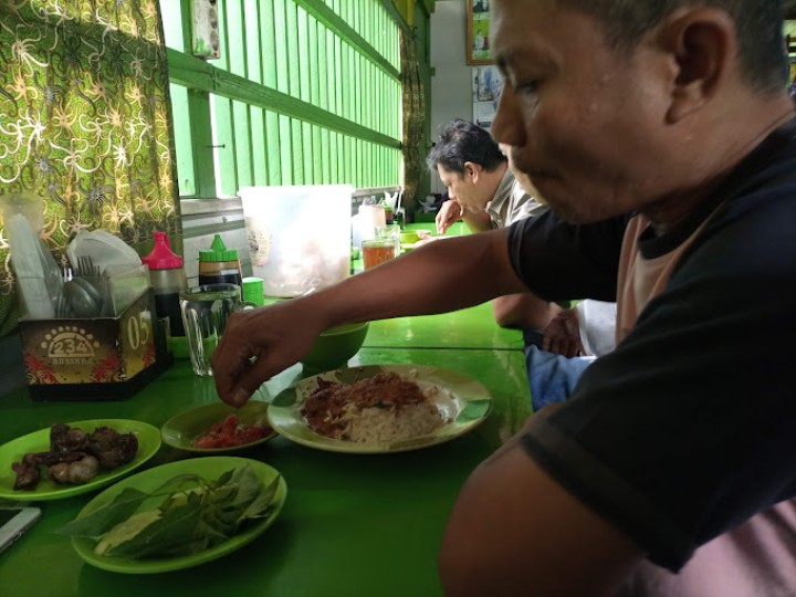 Warung Surabaya Pecel Lele