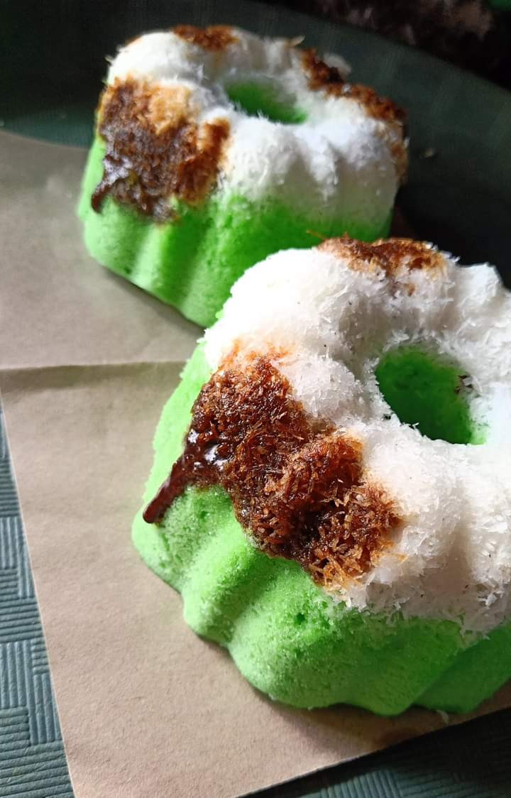 PUTU AYU