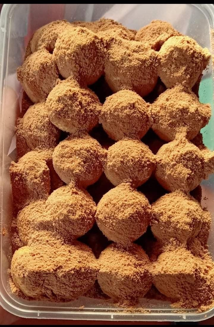 ANEKA KUE KERING BY RABIATUL