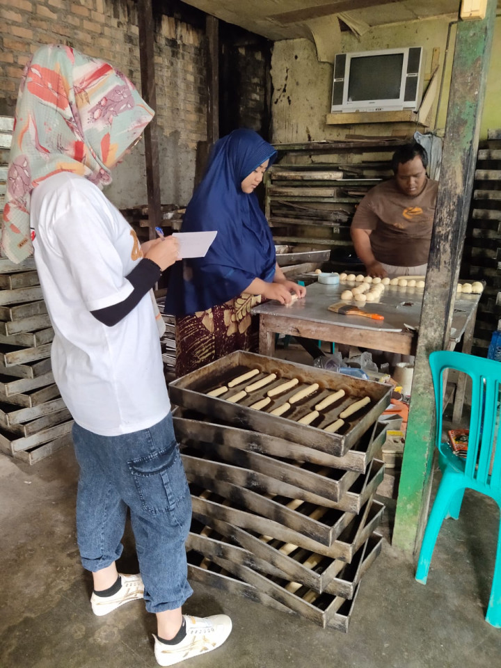 ANEKA ROTI