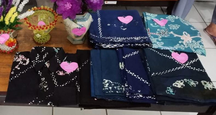TULISAN BATIK