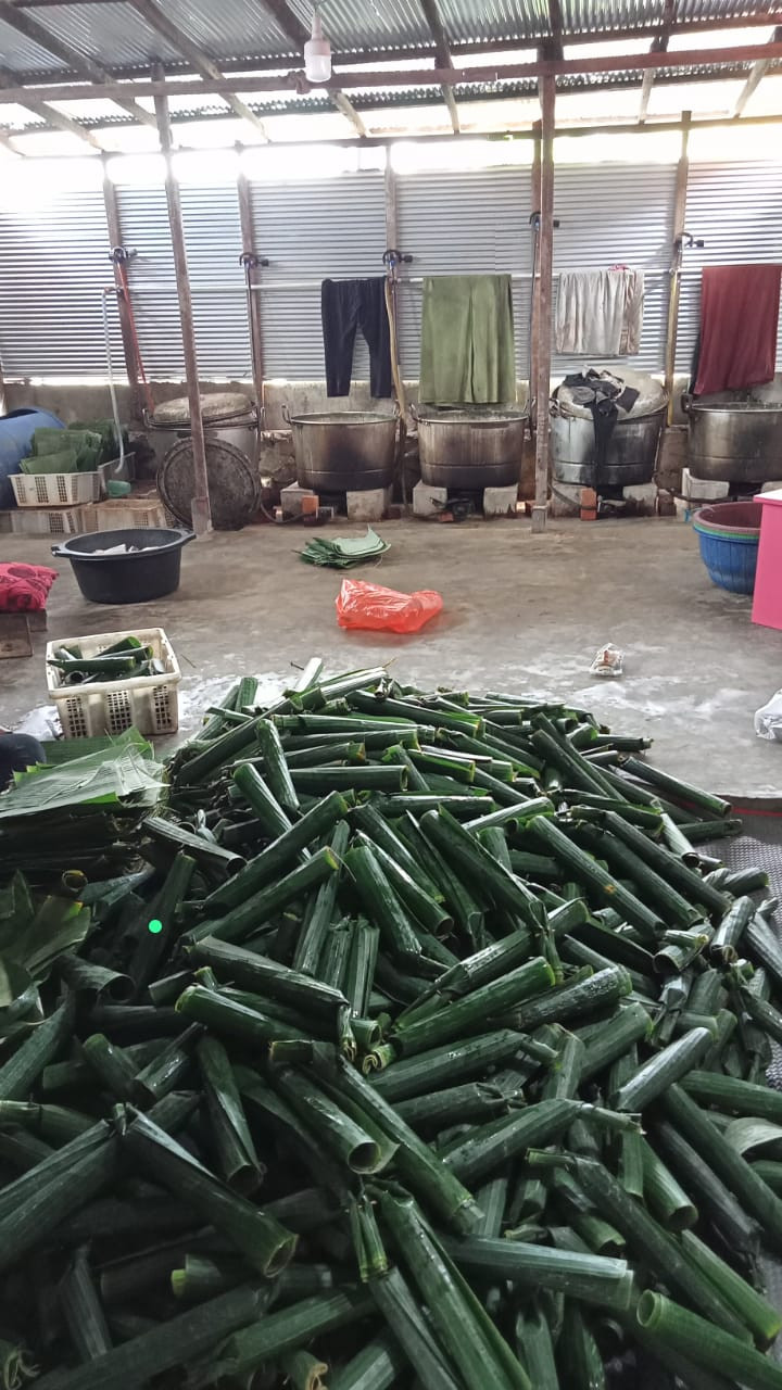 LONTONG