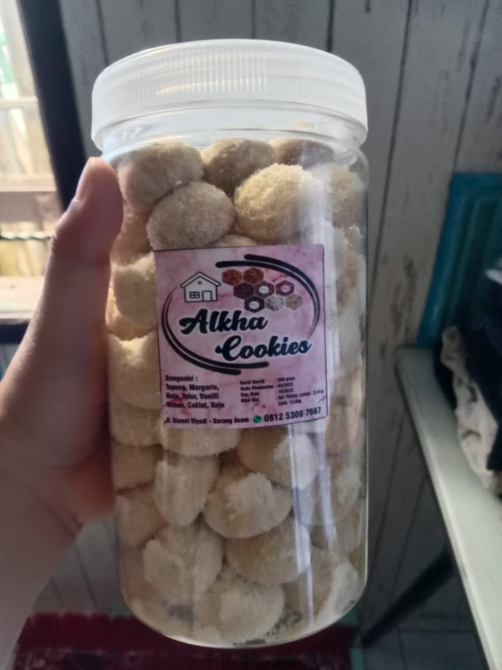 KUE SALJU