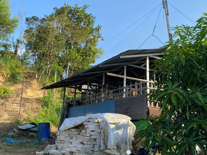 Kandang Kambing Puncak Lutung